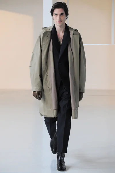 Look 23